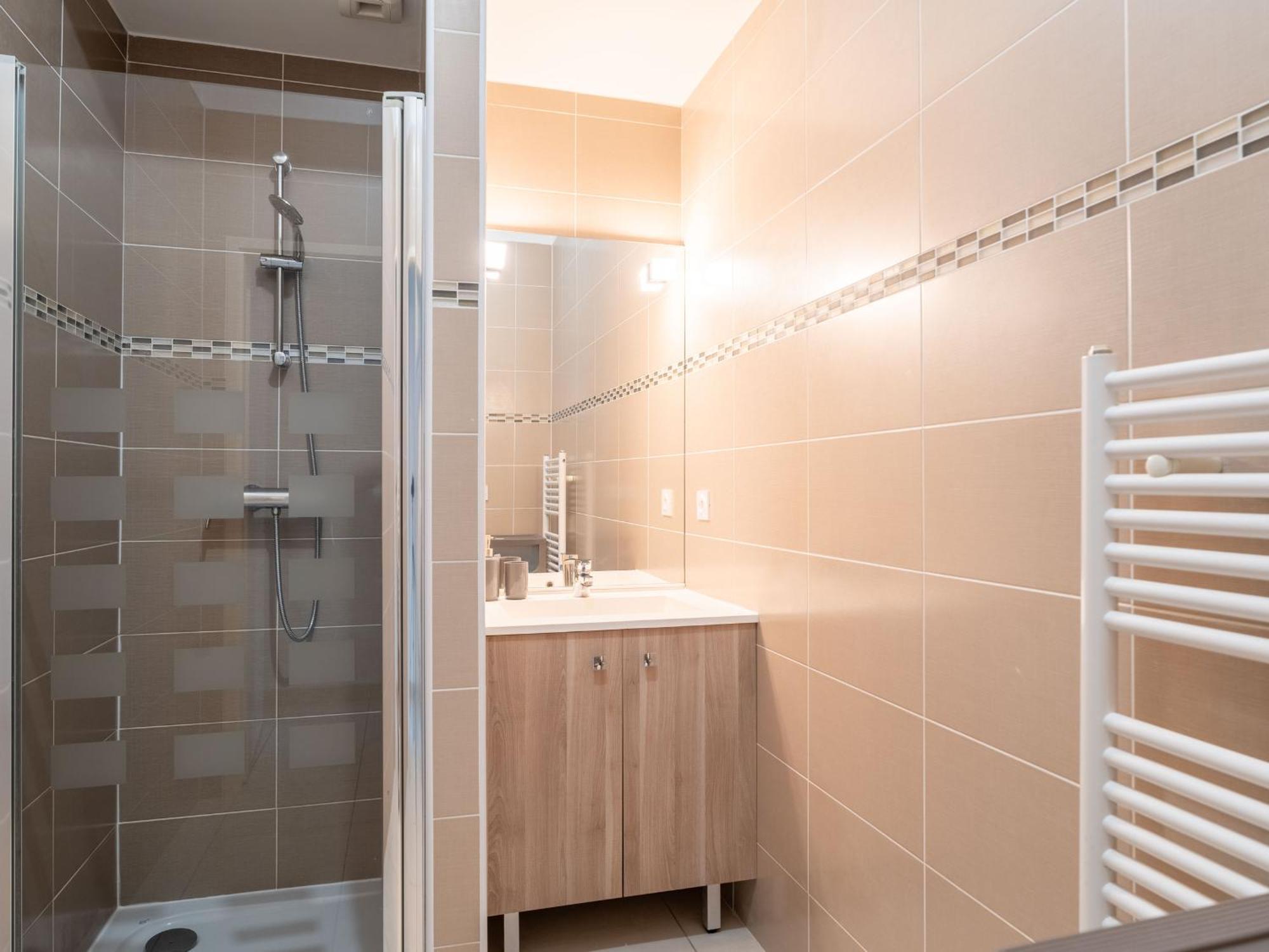 T3 En Centre-Ville D'Arcachon, Proche Plage, Balcons, Parking, Ascenseur Et Wi-Fi - Fr-1-319-440 Buitenkant foto